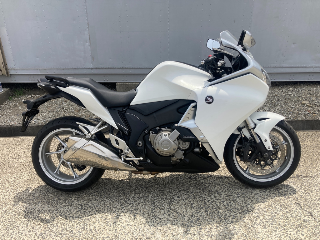 Honda vfr1200x пожарно спасательный мотоцикл