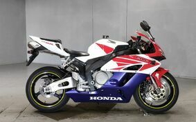 HONDA CBR1000RR 2004 SC57