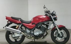 KAWASAKI BALIUS 250 Gen.2 2003 ZR250B