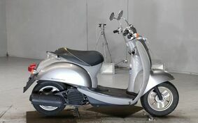 HONDA CREA SCOOPY I AF55