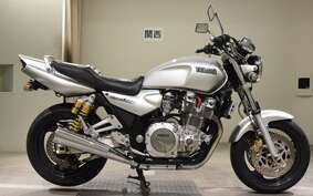 YAMAHA XJR1300 1998 RP01J