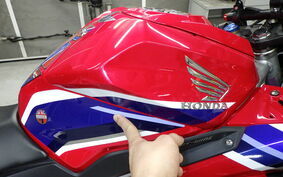 HONDA CBR250RR A MC51