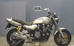 YAMAHA XJR1200 1994 4KG