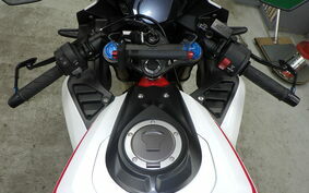 HONDA CBR250RR A MC51