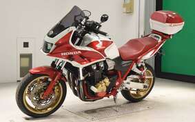 HONDA CB1300SB SUPER BOLDOR A 2006 SC54