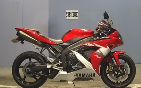 YAMAHA YZF-R1 2005 RN13