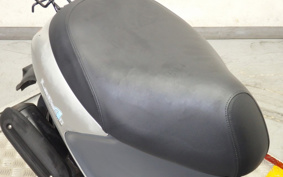 SUZUKI LETS4 CA41A