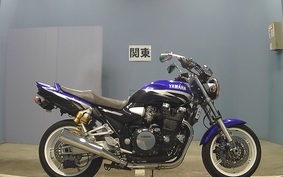 YAMAHA XJR1300 2002 RP03J