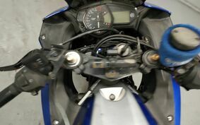 YAMAHA YZF-R25 RG10J