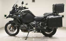 BMW R1250GS ADVENTURE 2021