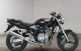 SUZUKI BANDIT 250 GJ77A