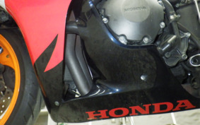 HONDA CBR1000RR 2006 SC57