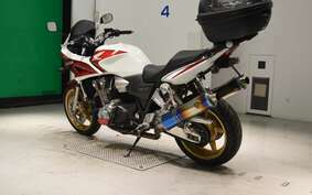 HONDA CB1300SB SUPER BOLDOR A 2006 SC54