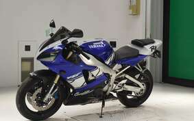 YAMAHA YZF-R1 2001 RN05