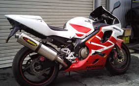 HONDA CBR600F4 I 2002 PC35