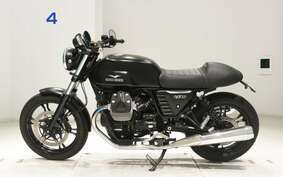 MOTO GUZZI V7 STONE 2 2015