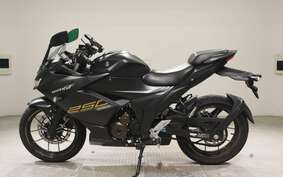 SUZUKI GIXXER 250 SF ED22B