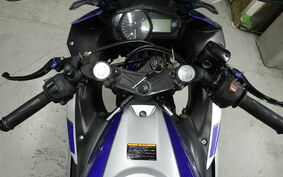 YAMAHA YZF-R25 RG10J