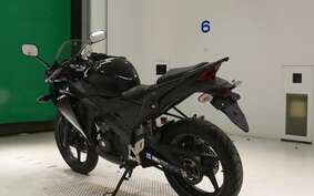 HONDA CBR125R JC50