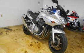 SUZUKI BANDIT 1200 S 2005 GV77A