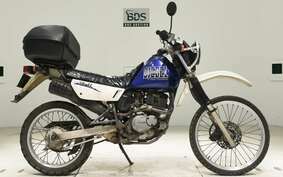 SUZUKI DJEBEL 200 (DR200SE) SH42A