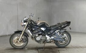 SUZUKI BANDIT 250 GJ74A