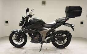 SUZUKI GIXXER 250 ED22B