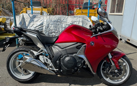 HONDA VFR1200F 2010 SC63