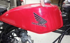 HONDA SOLO AC17