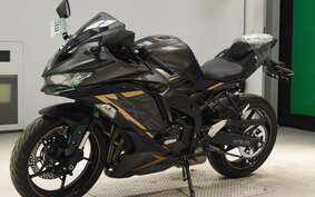 KAWASAKI ZX-25R ZX250E