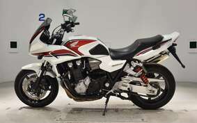 HONDA CB1300SB SUPER BOLDOR A 2010 SC54