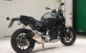 BMW F900R 2023