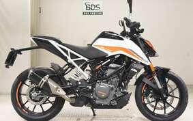 KTM 390 DUKE 2024