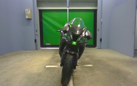 KAWASAKI ZX 10 NINJA R A 2019 ZXT02E