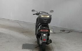 SUZUKI ADDRESS V100 CE11A