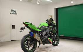 KAWASAKI ZX-25R ZX250E