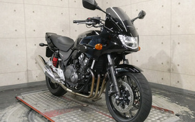 HONDA CB400 SUPER BOLDOR 2020 NC42