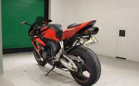 HONDA CBR1000RR 2006 SC57