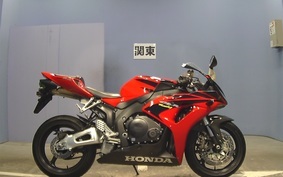 HONDA CBR1000RR 2006 SC57