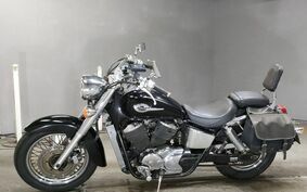 HONDA SHADOW 750 2003 RC44