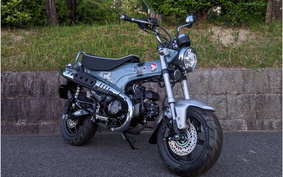 HONDA  DAX 125 JB04