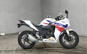 HONDA CBR125R JC50