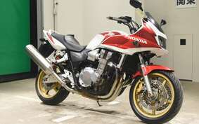 HONDA CB1300SB SUPER BOLDOR A 2006 SC54