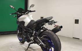 YAMAHA MT-09 A 2016 RN34J