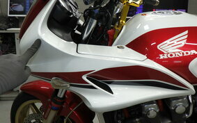 HONDA CB1300SB SUPER BOLDOR A 2006 SC54