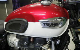 TRIUMPH BONNEVILLE T100 2021