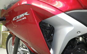 HONDA CBR250R GEN 3 MC41