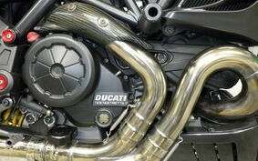 DUCATI DIAVEL 2013