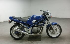 SUZUKI BANDIT 250 GJ74A