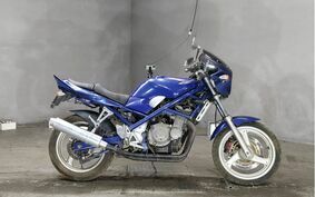 SUZUKI BANDIT 250 GJ74A